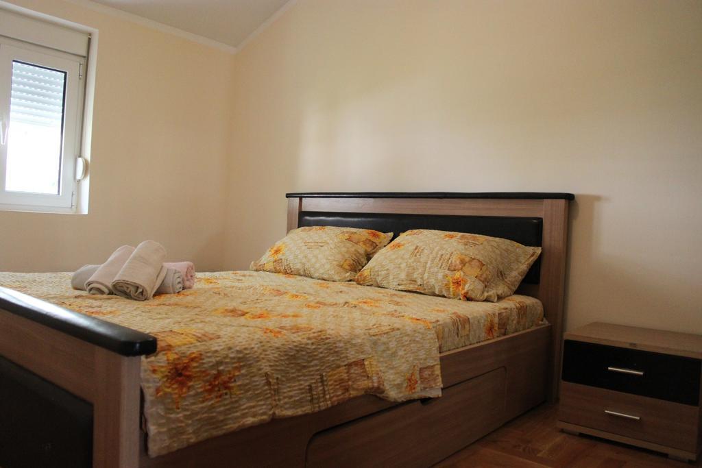 Apartments Djuricic Kotor Bilik gambar