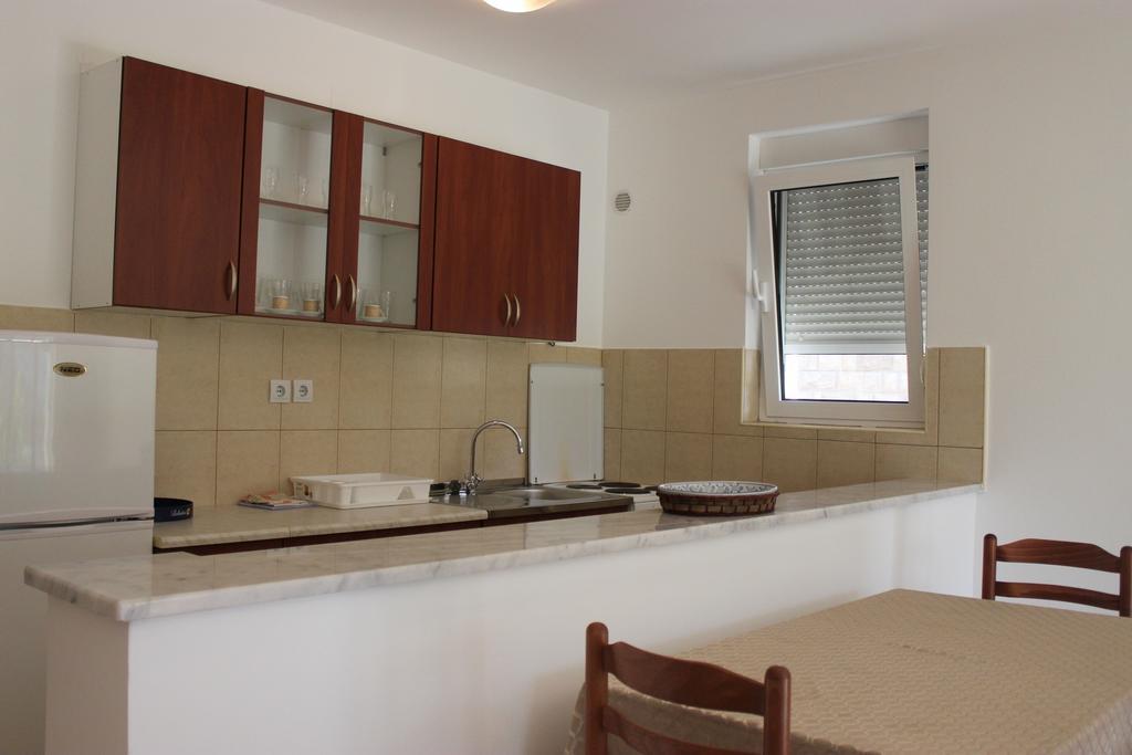 Apartments Djuricic Kotor Bilik gambar